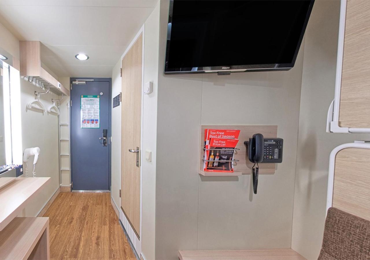 Hotel Viking Line Ferry Viking Grace - Mini-Cruise From Turku Chambre photo